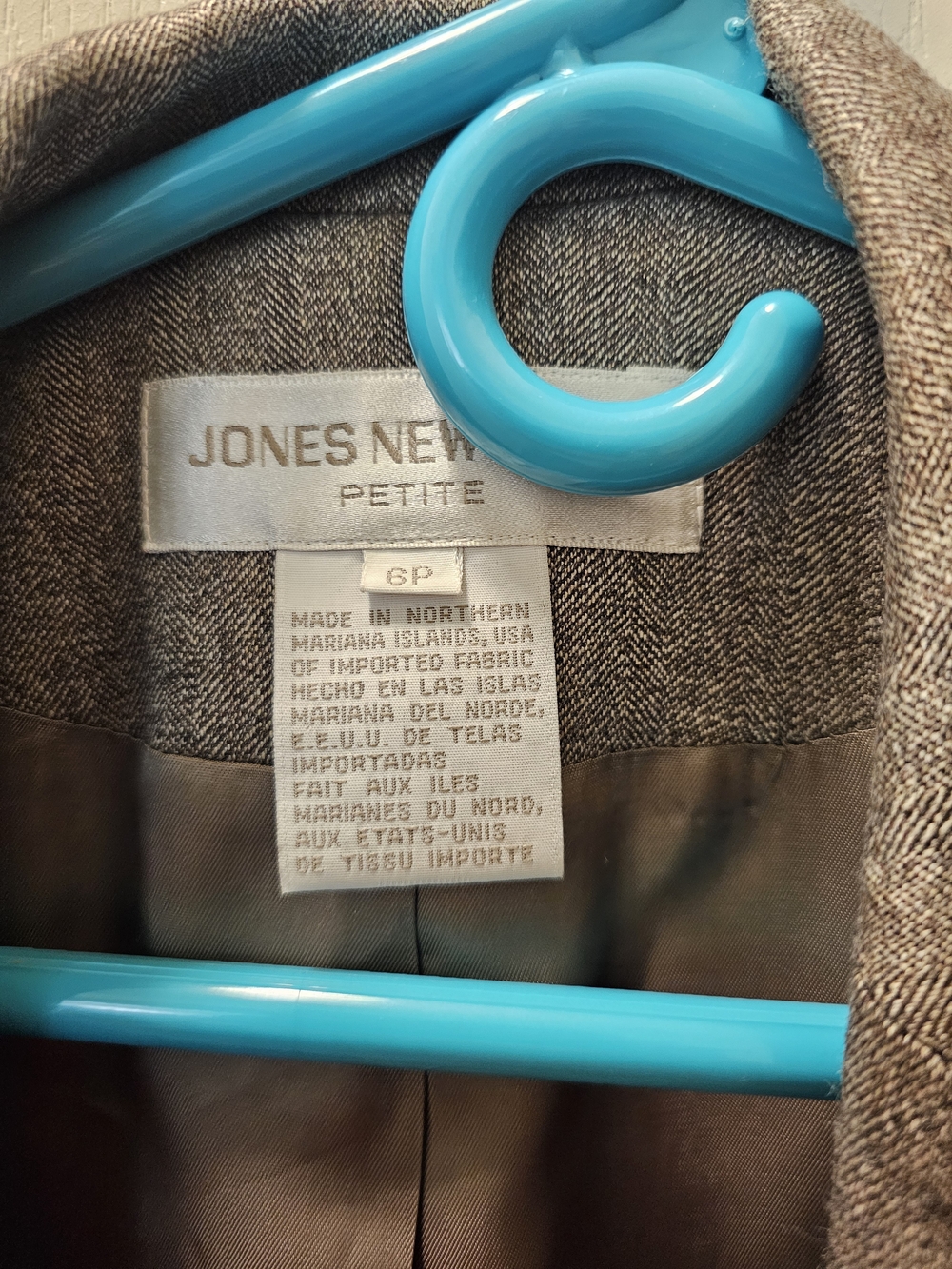 Jones New York Petite Herringbone Blazer in Brown